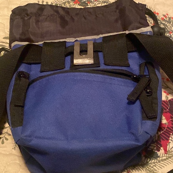 Pet Treat Carrier - Picture 3 of 5